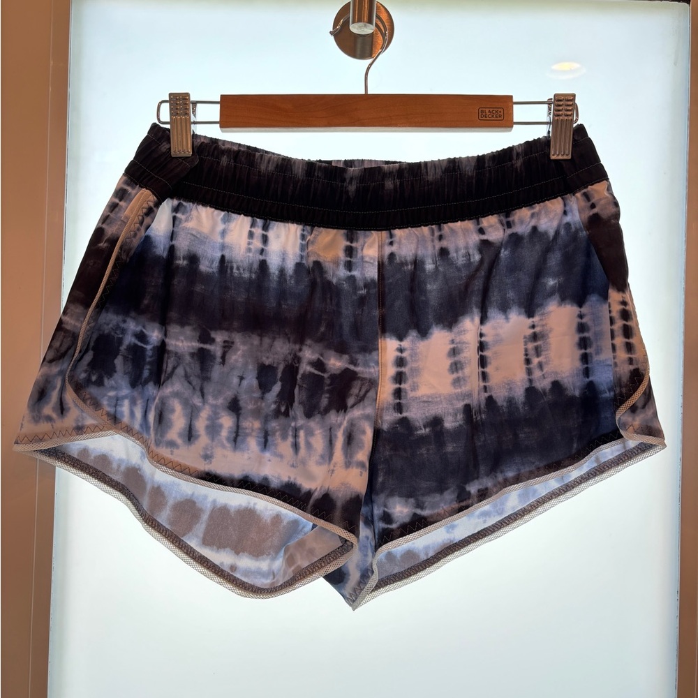 Tie-Dye Women's athletic/beach Shorts